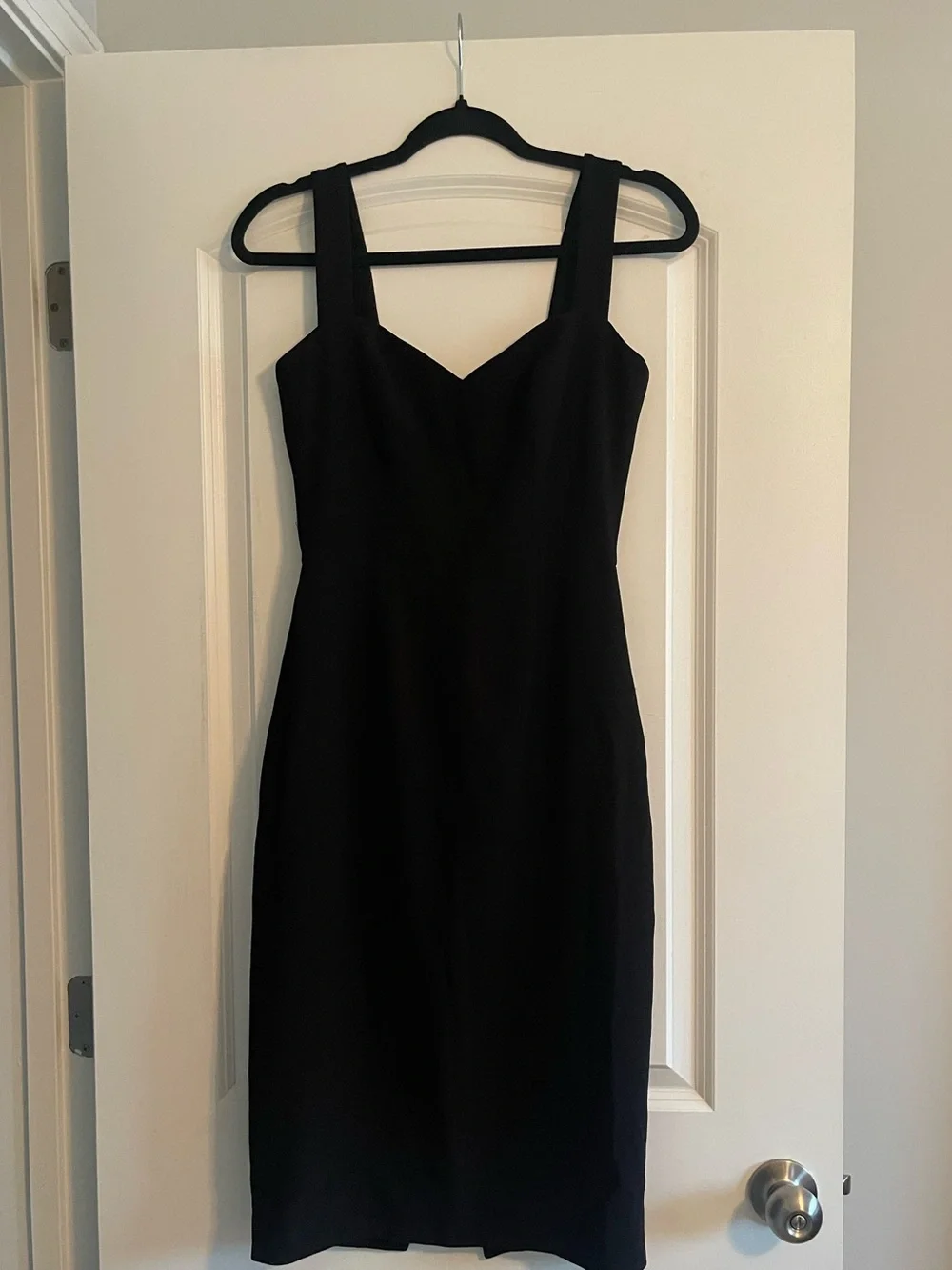 Dress the Population Nicole Sweetheart Neckline Black Bodycon Midi Dress - Picture 2 of 4